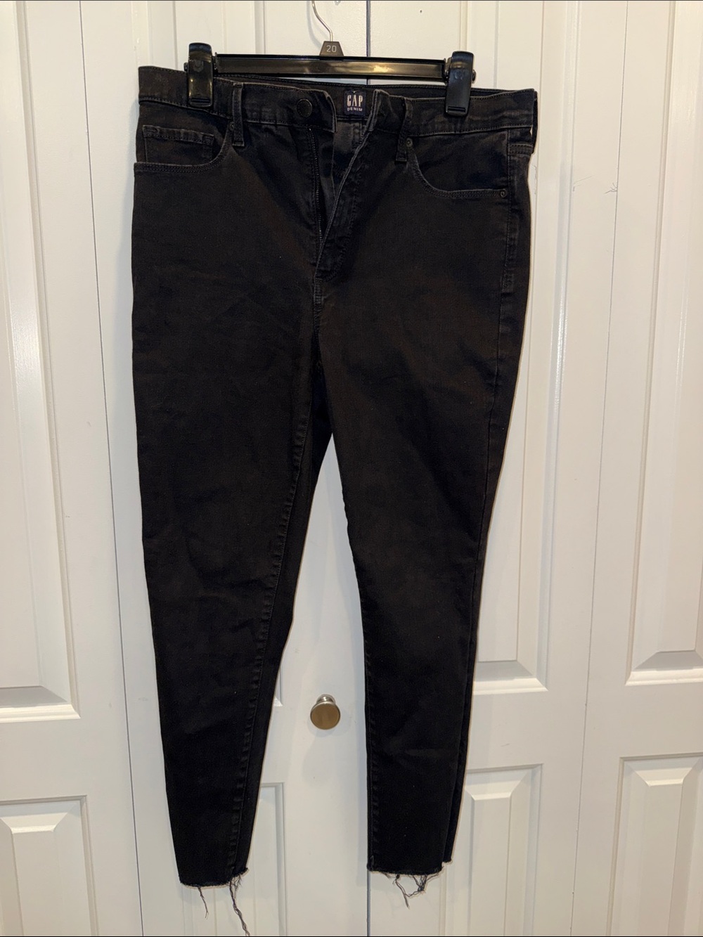 GAP Women's Black Ankle Skinny Jeans